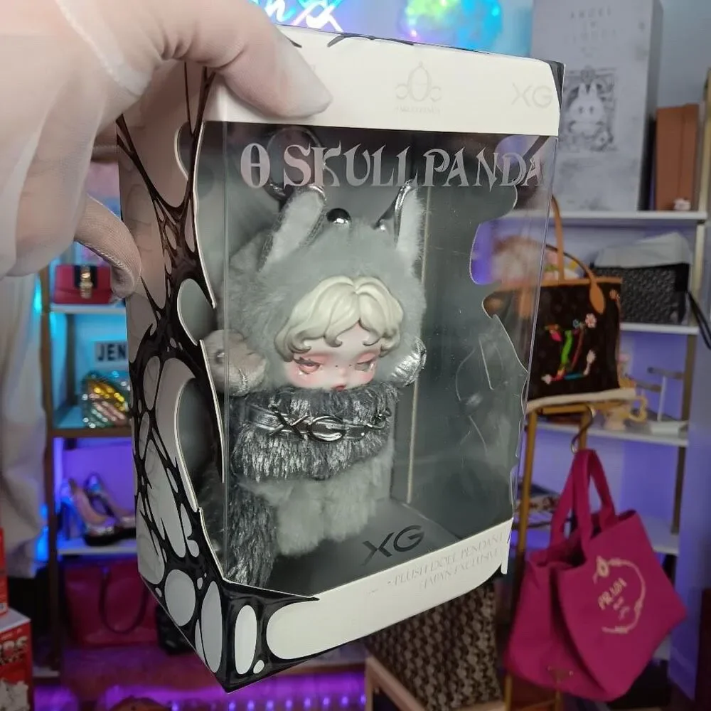 SKULLPANDA x XG Plush Doll Pendant Japan Exclusive SKULLPANDA POP UP Shop